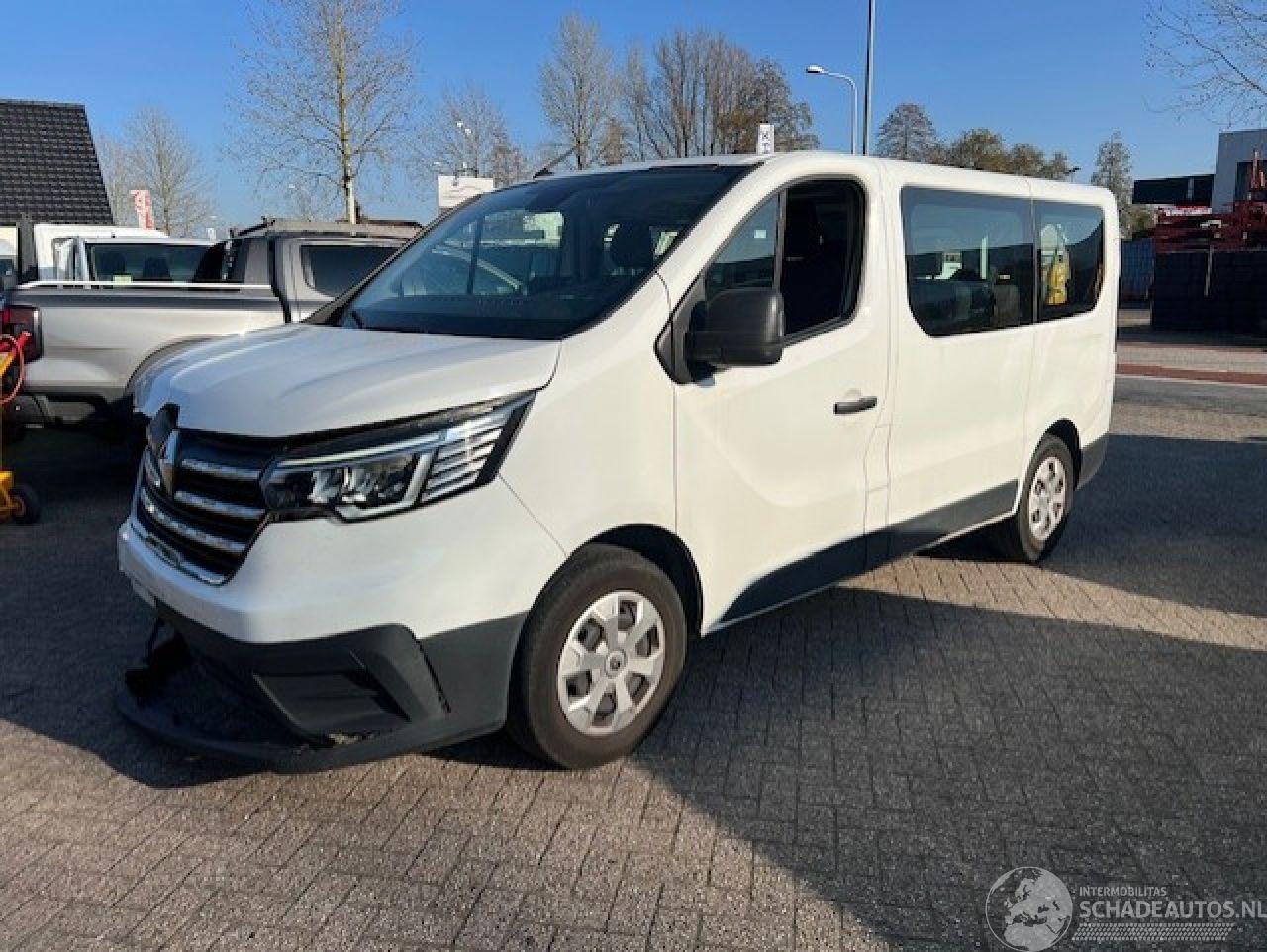 Renault Trafic 2.0 DCI 110KW PASSENGER 9 PERS.  AUTOMAAT AIRCO KLIMA EURO6