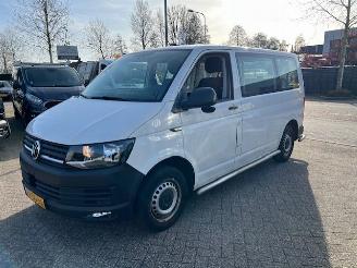 Unfallwagen Volkswagen Transporter 2.0 TDI 110KW AUTOM. KOMBI PKW BRIEF 8P KLIMA EURO6 2017/10
