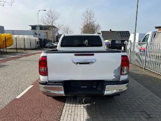 Toyota Hilux 2.4 D-4D DOUBLBE CAB. 5P AUTOM. KLIMA 4WD EURO6 picture 3