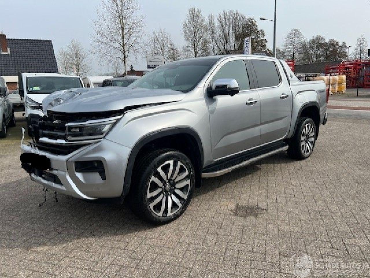 Volkswagen Amarok 3.0 TDI V6 177KW DOUBLE CAB. AVENTURA  AUT. LEER 4WD