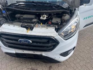 Ford Transit Custom 2.0 TDCI 96KW AUTOM. L2H1 LANG AIRCO KLIMA EURO6 picture 13