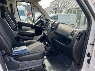 Peugeot Boxer 2.0 bluehdi 96kw L3H3  Euro6 AIRCO KLIMA  MAXI picture 6