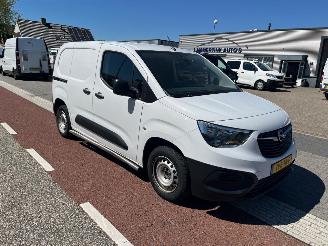 skadebil bedrijf Opel Combo 1.5d 75KW  AIRCO KLIMA SCHUIFDEUR EURO6 2023/2