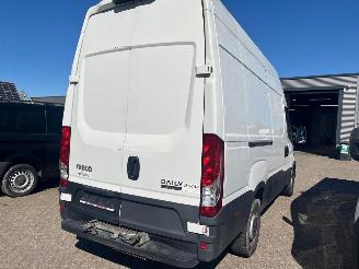 Iveco Daily 35S16 2.3D HIMATIC AUTOM.  KOELING KUHLUNG! picture 2