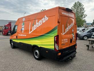 Iveco Daily 35S18 3.0D 129KW L2H2 HIMATIC AUTOM. KLIMA EURO6 picture 2