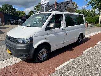uszkodzony samochody osobowe Volkswagen Transporter 2.0 TDI 84KW KOMBI PERSONENBUS BRIEF 8P  KLIMA 2013/9