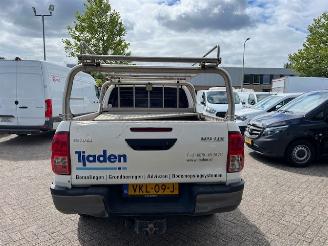 Toyota Hilux 2.4 D-4D 110KW EXTRA CAB. AIRCO KLIMA 4WD picture 3