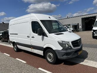 krockskadad bil bedrijf Mercedes Sprinter 314 CDI 105KW 366 L2H2 AIRCO KLIMA EURO6 2018/10