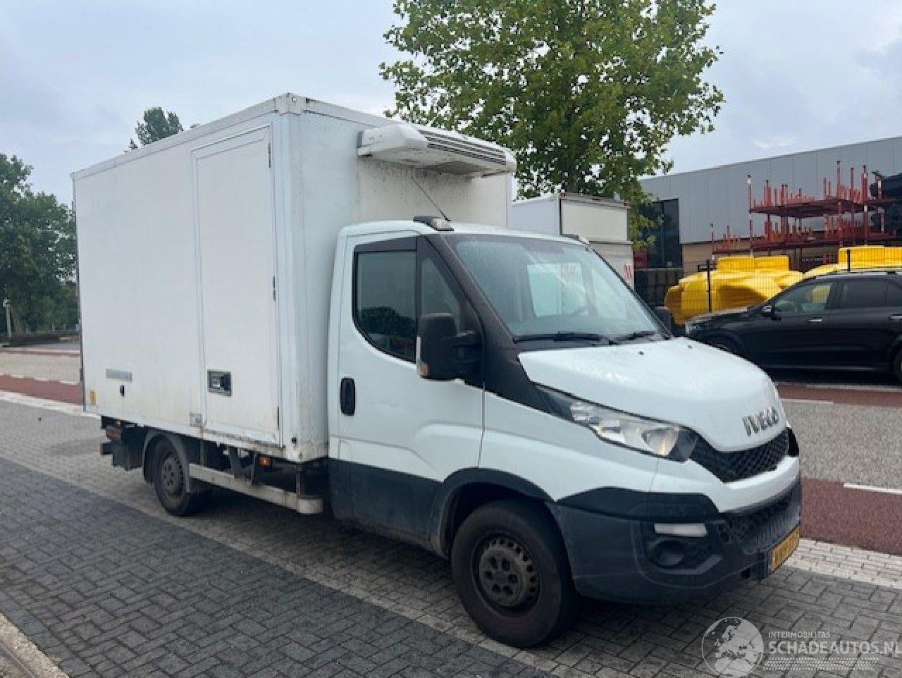 Iveco Daily 35S13 2.3D 93KW THERMO KING KUHLKOFFER KOELING LAADKLEP