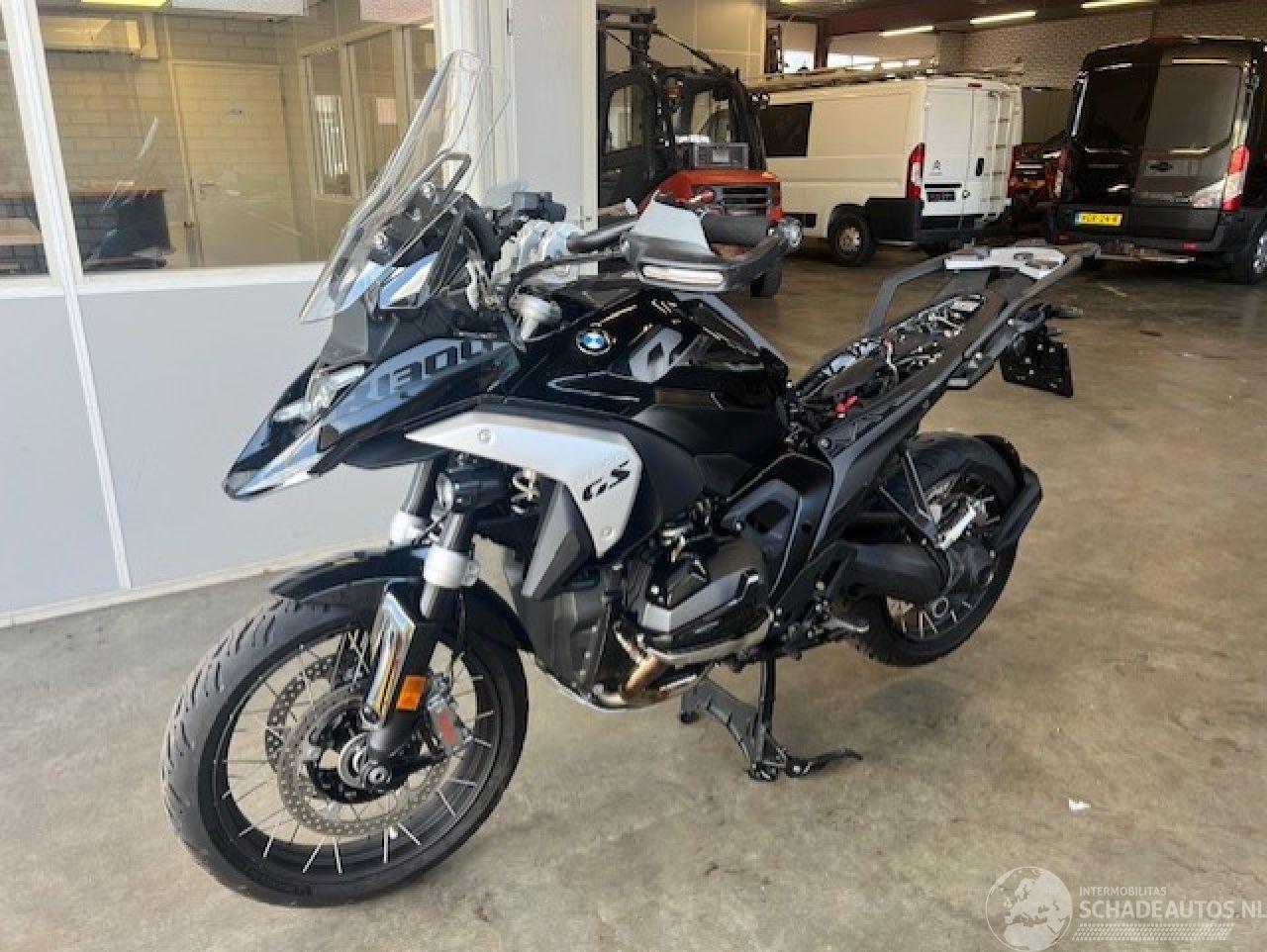 BMW R 1300 GS TRIPLE BLACK NEW MODEL GS1300R