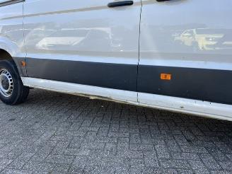 Volkswagen Crafter 2.0 TDI 103KW L3H3 AIRCO KLIMA RADIO EURO6 picture 17