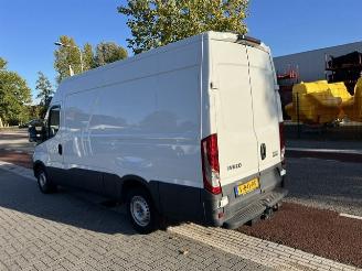 Iveco Daily 35S16 2.3D AUT. HIMATIC L2H2 AIRCO KLIMA EURO6 picture 4