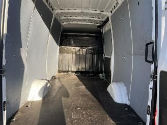 Iveco Daily 35S16 2.3D AUT. HIMATIC L2H2 AIRCO KLIMA EURO6 picture 11