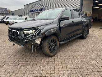 Toyota Hilux 2.8 D-4D 150KW DOUBLE CAB. AUTOM. KLIMA NAVI CAM. EURO6 picture 4