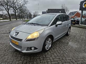 Peugeot 5008 1.6 VTI 16V MPV  Benzine 1.598cc 88kW (120pk) FWD picture 8
