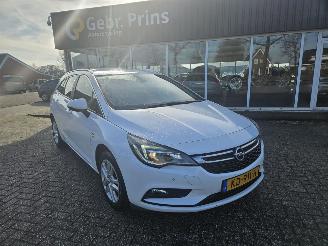uszkodzony samochody osobowe Opel Astra 1.0 Turbo 12V Combi/o  Benzine 999cc 77kW (105pk) FWD 2016/8