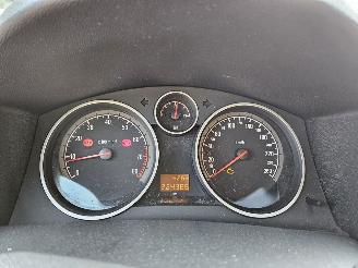 Opel Astra H- GTC 1.8 16V Hatchback 2Dr Benzine 1.796cc 92kW (125pk) FWD picture 13