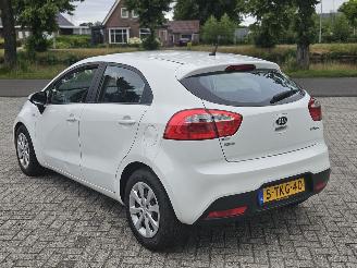Kia Rio 1.2 CVVT 16V Hatchback  Benzine 1.248cc 63kW (86pk) FWD picture 5