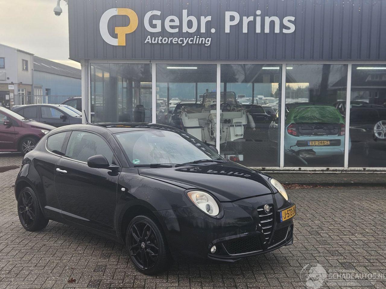 Alfa Romeo MiTo 1.4 16V Hatchback Benzine 1.368cc 70kW (95pk) FWD
