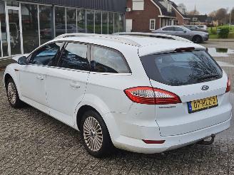 Ford Mondeo 1.6 Ti 16V Combi/o  Benzine 1.596cc 92kW (125pk) FWD picture 3