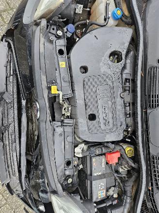 Fiat Panda 0.9 TwinAir 60 Hatchback  Benzine 964cc 44kW (60pk) FWD picture 10