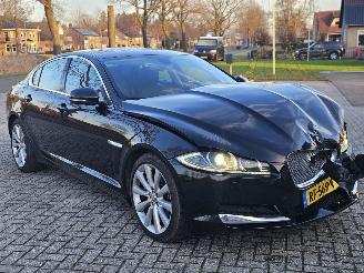 Jaguar XF 2.2 D R-sport S200 16V Sedan 4Dr Diesel 2.179cc 147kW (200pk) RWD picture 7