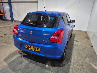 Suzuki Swift 1.2 Dual Jet 16V Smart Hybrid Hatchback 4Dr Elektrisch Benzine 1.242cc 61kW (83pk) FWD picture 1