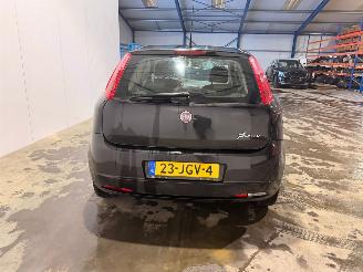 Fiat Punto 1.2 Hatchback  Benzine 1.242cc 48kW (65pk) FWD picture 4