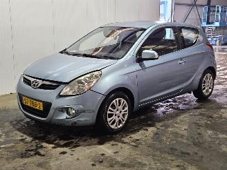 Hyundai I-20 ROLSTOEL/AANGEPAST 1.4i 16V Hatchback  Benzine 1.396cc 74kW (101pk) FWD picture 3