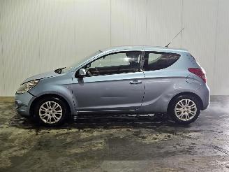 Hyundai I-20 ROLSTOEL/AANGEPAST 1.4i 16V Hatchback  Benzine 1.396cc 74kW (101pk) FWD picture 2