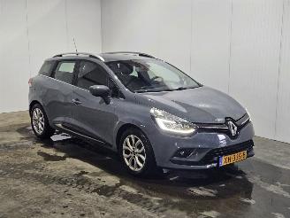 Vaurioauto  passenger cars Renault Clio NAP 0.9 Energy TCE 90 12V Combi/o 4Dr Benzine 898cc 66kW (90pk) FWD 2019/1