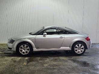 Audi TT 1.8 20V Turbo Coupe 2Dr Benzine 1.781cc 110kW (150pk) FWD picture 2