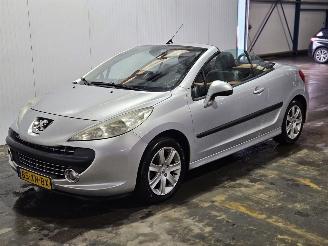 Peugeot 207 1.6 16V Cabrio  Benzine 1.598cc 88kW (120pk) FWD picture 7