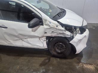 Toyota Aygo 1.0 12V VVT-i Hatchback  Benzine 998cc 51kW (69pk) FWD picture 5