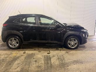 Hyundai Kona 1.0 T-GDI 12V SUV  Benzine 998cc 88kW (120pk) FWD picture 3