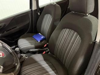 Fiat Punto Evo 1.3 JTD Multijet 85 16V Euro 5 Hatchback  Diesel 1.248cc 63kW (86pk) FWD picture 10