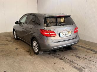 Mercedes B-klasse 1.6 B-180 BlueEFFICIENCY Turbo 16V Hatchback  Benzine 1.595cc 90kW (122pk) FWD picture 7