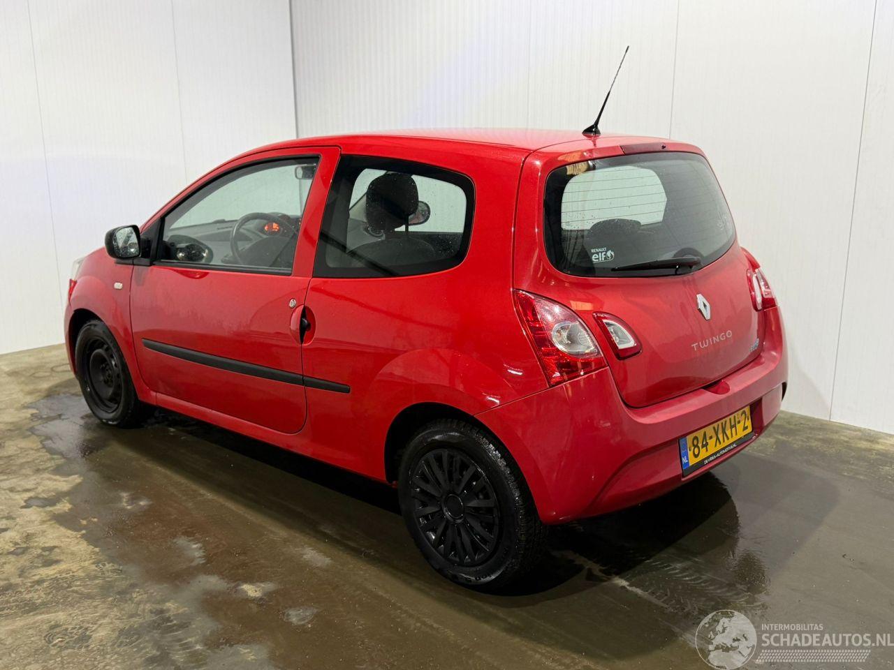 Renault Twingo 1.2 16V Hatchback 2Dr Benzine 1.149cc 55kW (75pk) FWD