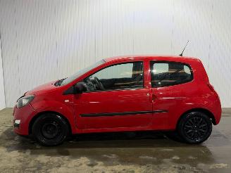Renault Twingo 1.2 16V Hatchback 2Dr Benzine 1.149cc 55kW (75pk) FWD picture 8