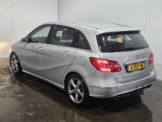 Mercedes B-klasse 1.5 B-180 CDI,d 16V Hatchback  Diesel 1.461cc 80kW (109pk) FWD picture 6