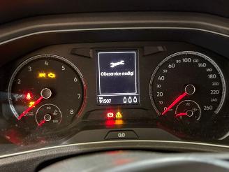 Volkswagen T-Roc 1.0 TSI 12V SUV  Benzine 999cc 81kW (110pk) FWD picture 14