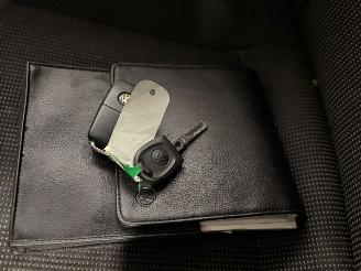 Volkswagen Up! 1.0 12V 60 Hatchback  Benzine 999cc 44kW (60pk) FWD picture 16