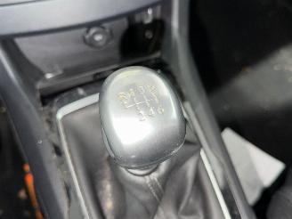 Peugeot 308 1.6 BlueHDi 120 Combi/o 4Dr Diesel 1,560cc 88kW (120pk) FWD picture 15