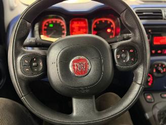 Fiat Panda 0.9 TwinAir Turbo 85 Hatchback  Benzine 875cc 63kW (86pk) picture 13