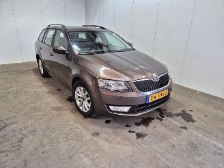 Avarii autoturisme Skoda Octavia 1.6 TDI GreenTec 16V Combi/o 4Dr Diesel 1.598cc 77kW (105pk) FWD 2014/8