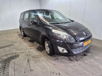 Schadeauto Renault Grand-scenic 1.4 16V TCe 130 MPV  Benzine 1.397cc 96kW (131pk) FWD 2009/10