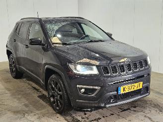 Coche accidentado Jeep Compass 1.3 T4 150 16V SUV  Benzine 1.332cc 110kW (150pk) FWD 2021/1