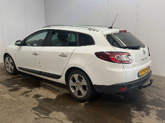 Unfallwagen Renault Mégane 1.4 16V TCe 130 Combi/o 4Dr Benzine 1.397cc 96kW (131pk) FWD 2010/12