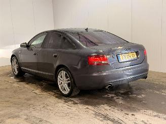 uszkodzony samochody osobowe Audi A6 3.2 V6 24V FSI Quattro Sedan 4Dr Benzine 3,123cc 188kW (256pk) 4x4 2005/3