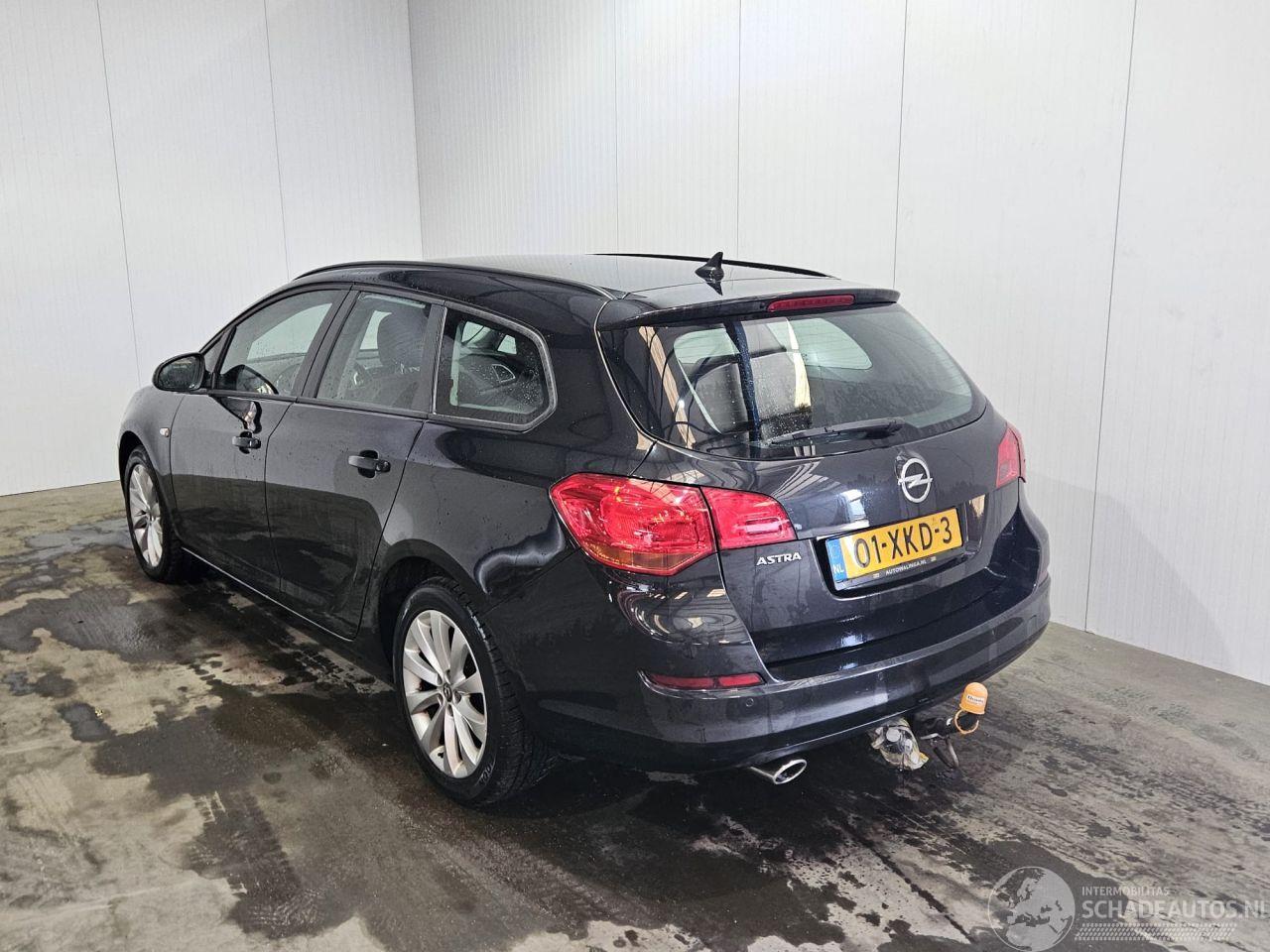Opel Astra SPORTS TOURER 1.4 Turbo 16V Combi/o Benzine 1.364cc 88kW (120pk)